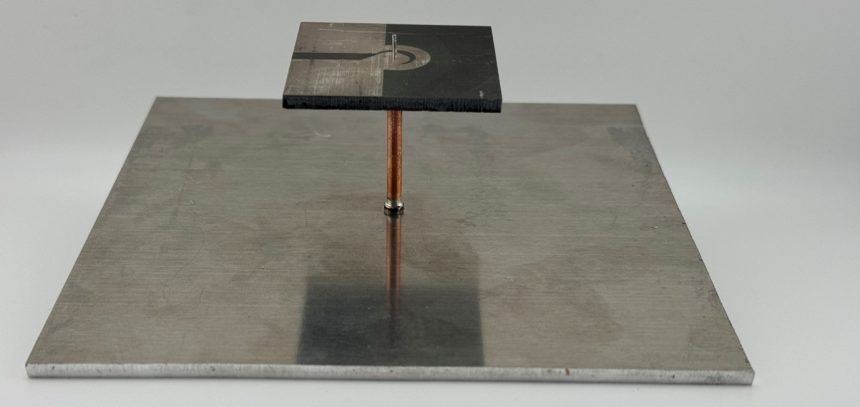 Drukowana antena telemetrii S-band przed lotem balonowym – laboratorium 3D Printing of Electronics NASA Goddard
