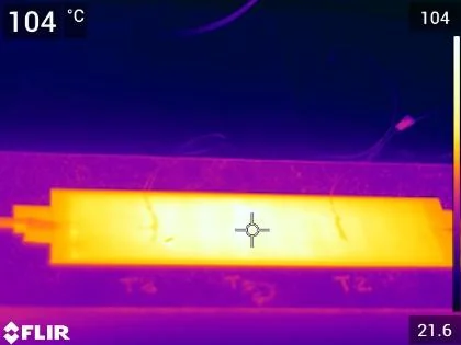 Termogram folii grzewczej w teście wytrzymałościowym 7 h przy ok. 100 °C